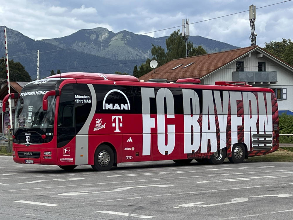 FC Bayern Club Coach